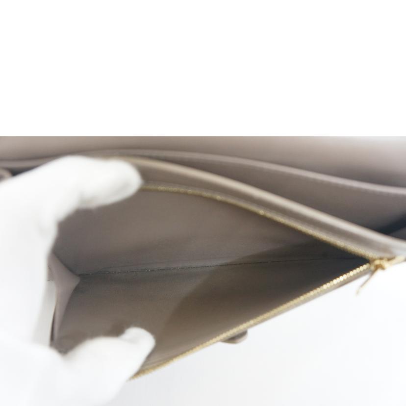 CELINE セリーヌ/CELINE ラージストラップウォレット/10B63 3BFP 10BL//F-LM-2250/Bランク/09