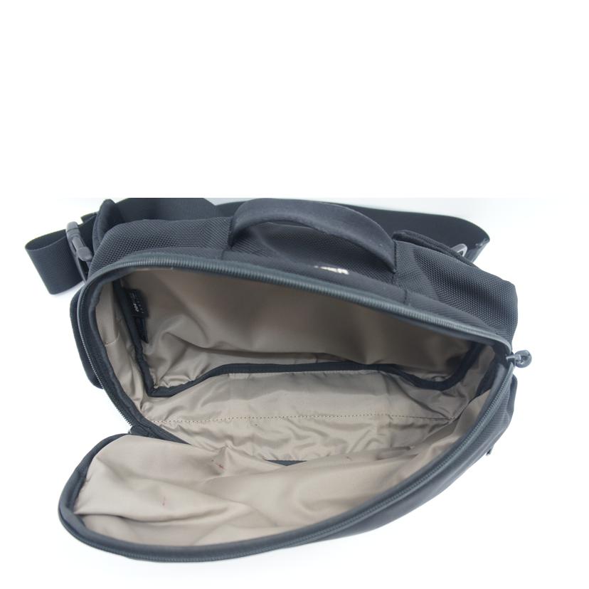 PORTER ポーター/アップサイドスリングショルダーバッグ/532-17903//Aランク/75