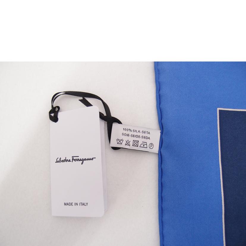 Ferragamo フェラガモ 大判 レディース/シルクスカーフ90×90/フラワー/ブルー//Sランク/69