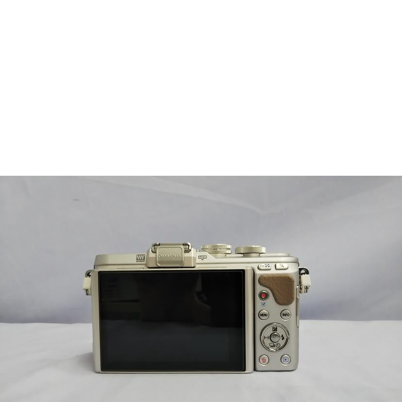 OLYMPUS オリンパス/PEN PL-8 ダブルズームキット/E-PL8//BHTA46873/ABランク/07