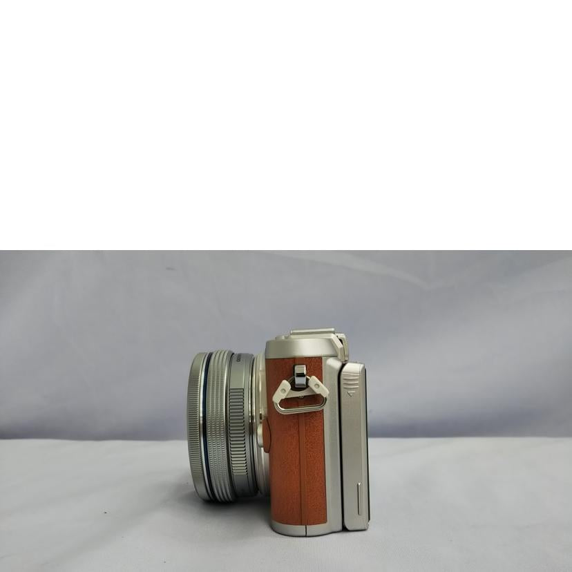 OLYMPUS オリンパス/PEN PL-8 ダブルズームキット/E-PL8//BHTA46873/ABランク/07