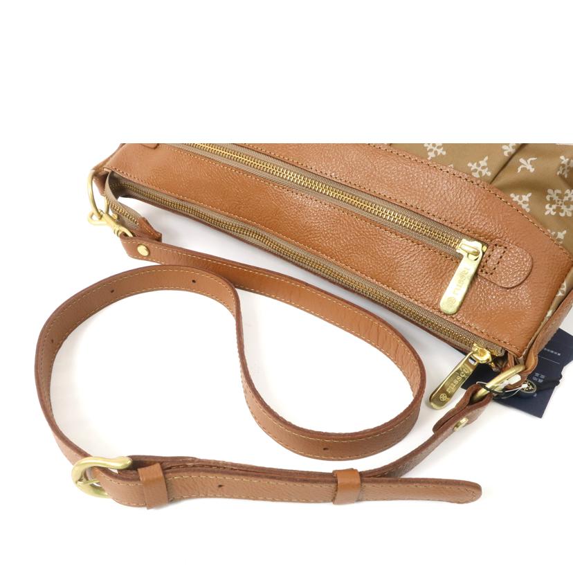 russet ラシット/ショルダーバッグ レザーナイロン ベージュ系//SAランク/65