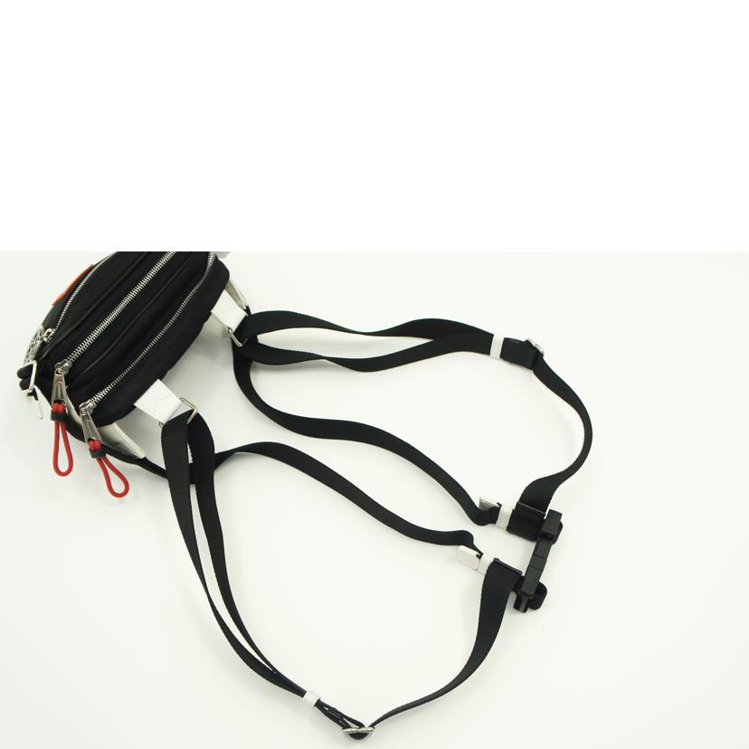 BURBERRY バーバリー/バーバリーナイロンボディバッグ/8028243//Aランク/75