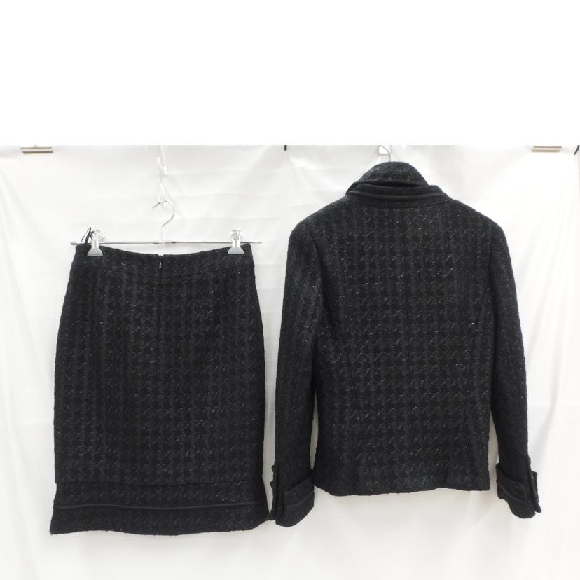 CHANEL シャネル/CHANEL スーツ・セットアップ黒/P25992V16338//ABランク/82