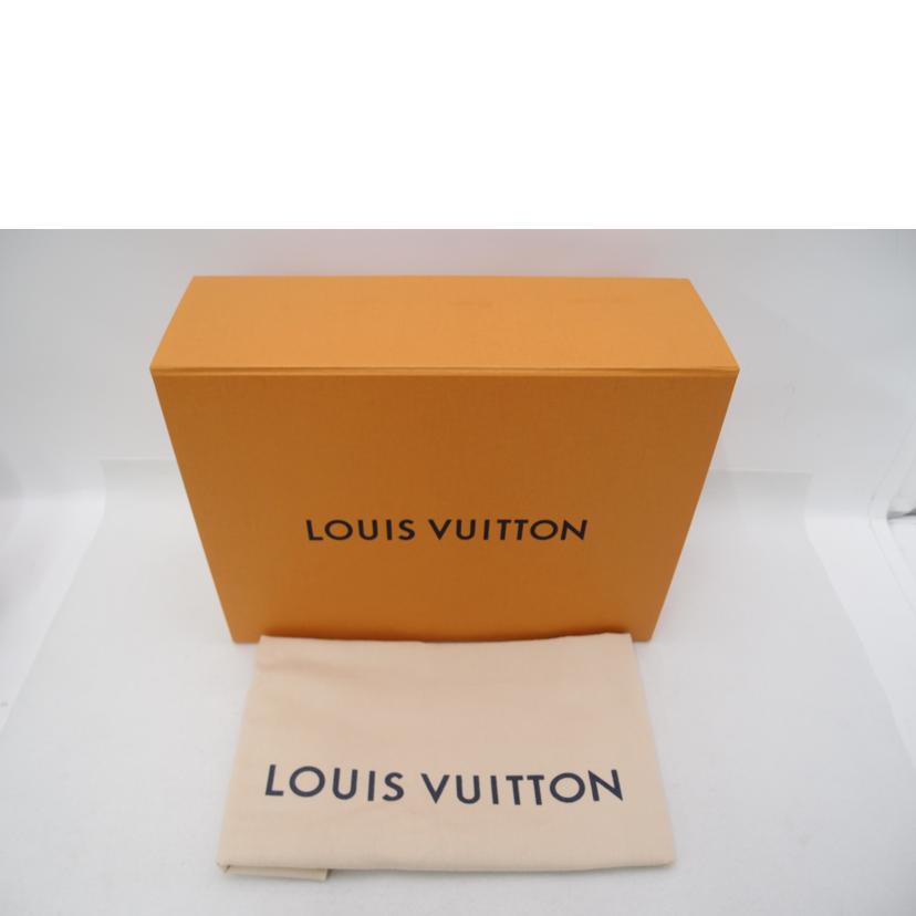 LOUIS VUITTON ルイヴィトン ビトン 白 ボディバック ウエストポーチ メンズ レディース /バムバック・アウトドア/タイガラマ/M30247//FO4***/SAランク/69