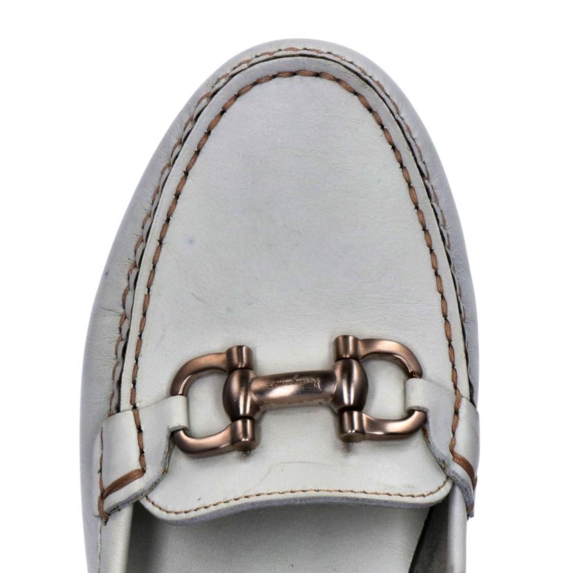 Ferragamo フェラガモ/フェラガモ スムースレザークラシックローファ/#5/ホワイト/SN26530//#5/ABランク/75