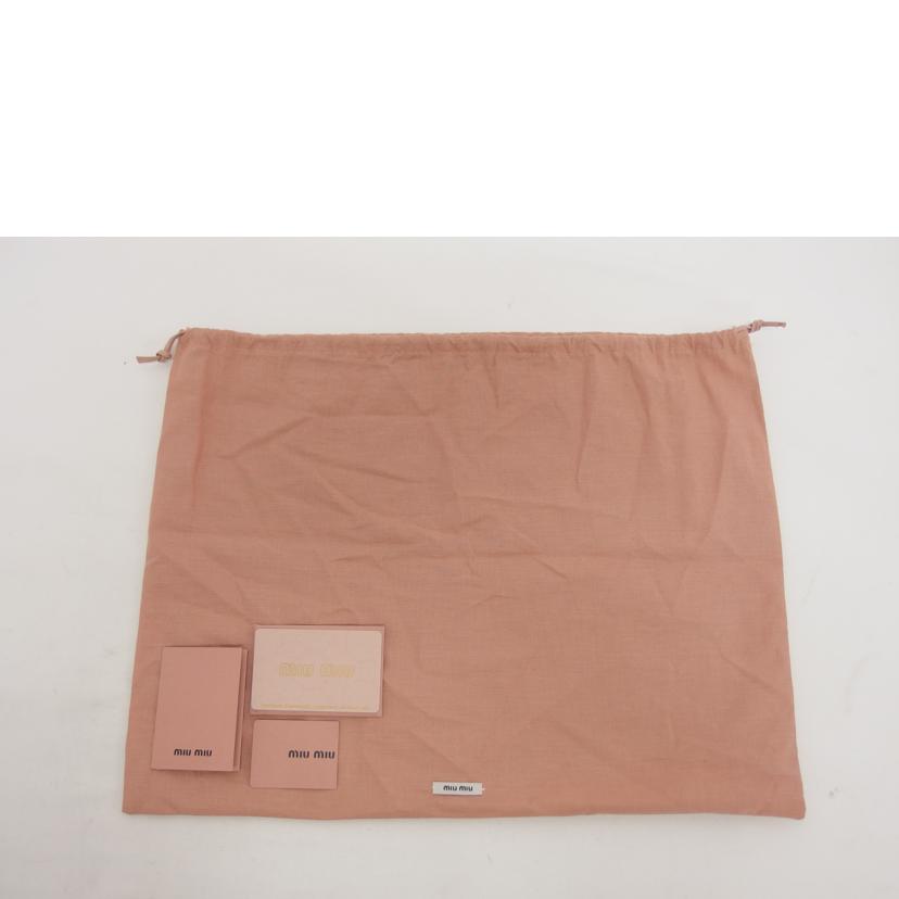 miu miu ミュウミュウ/マドラス/2WAYハンドバッグ/ブラック/5BB006//246/Aランク/04