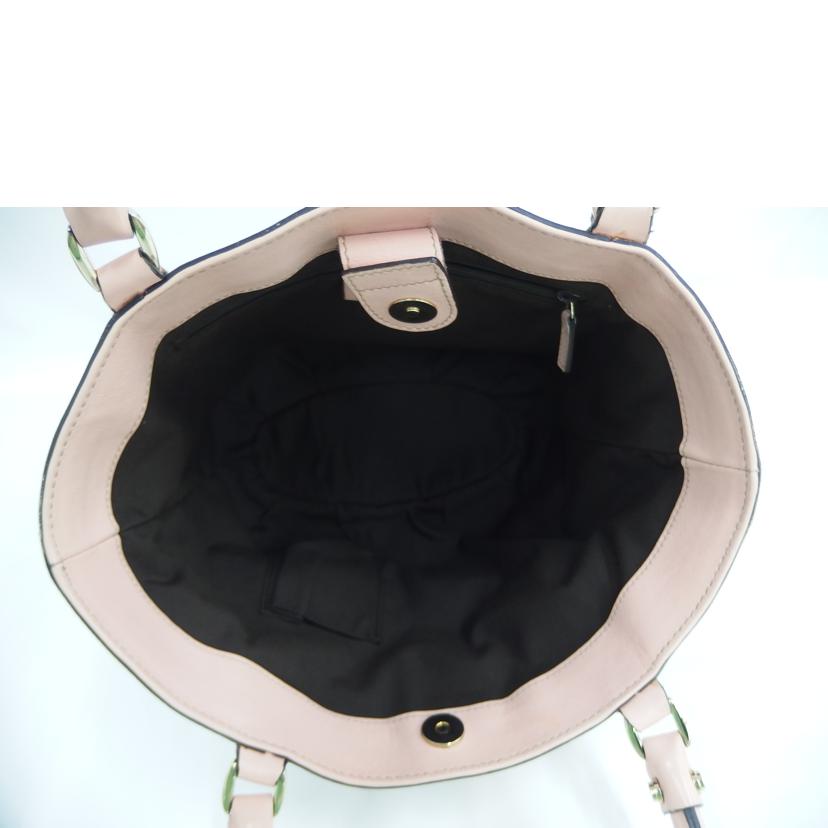 GUCCI グッチ/GGキャンバストート/211983//204***/Bランク/82