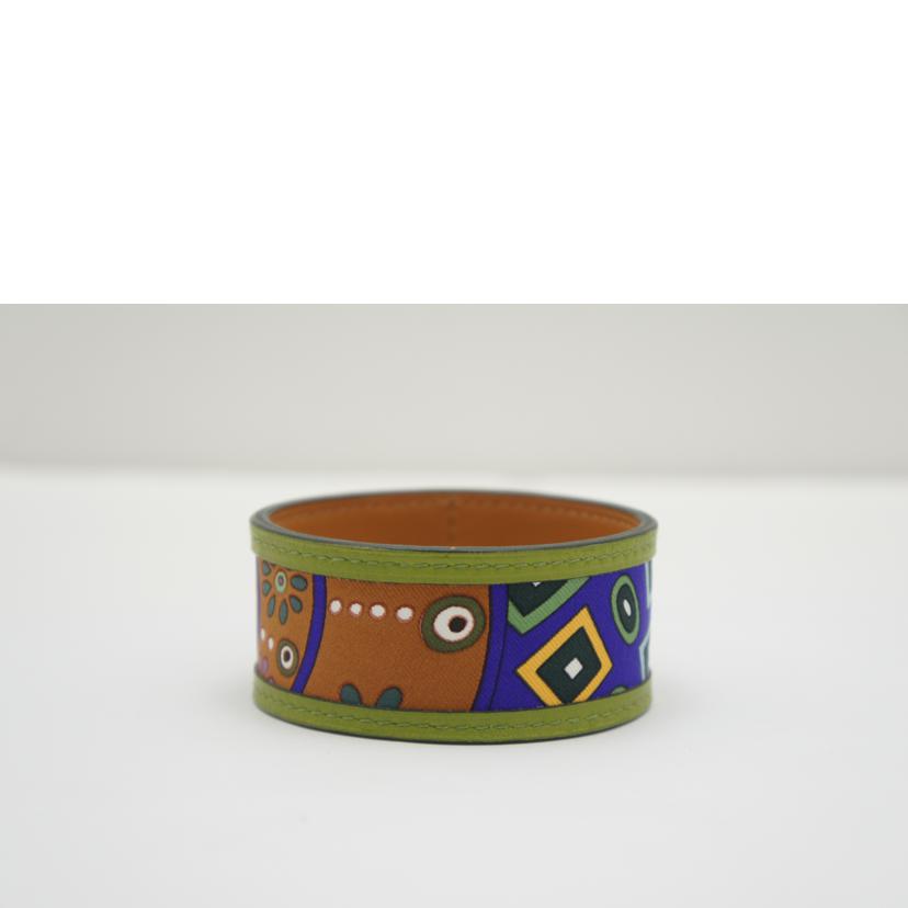 HERMES エルメス/レザーストラップPM/カーフ・シルクブレスレット/1062008-72//SAランク/75