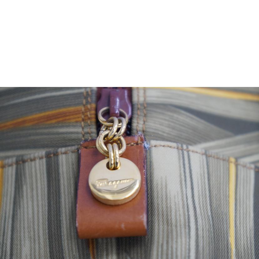 Feragamo フェラガモ/ナイロンバッグ 総柄/HE22 3512//Bランク/07