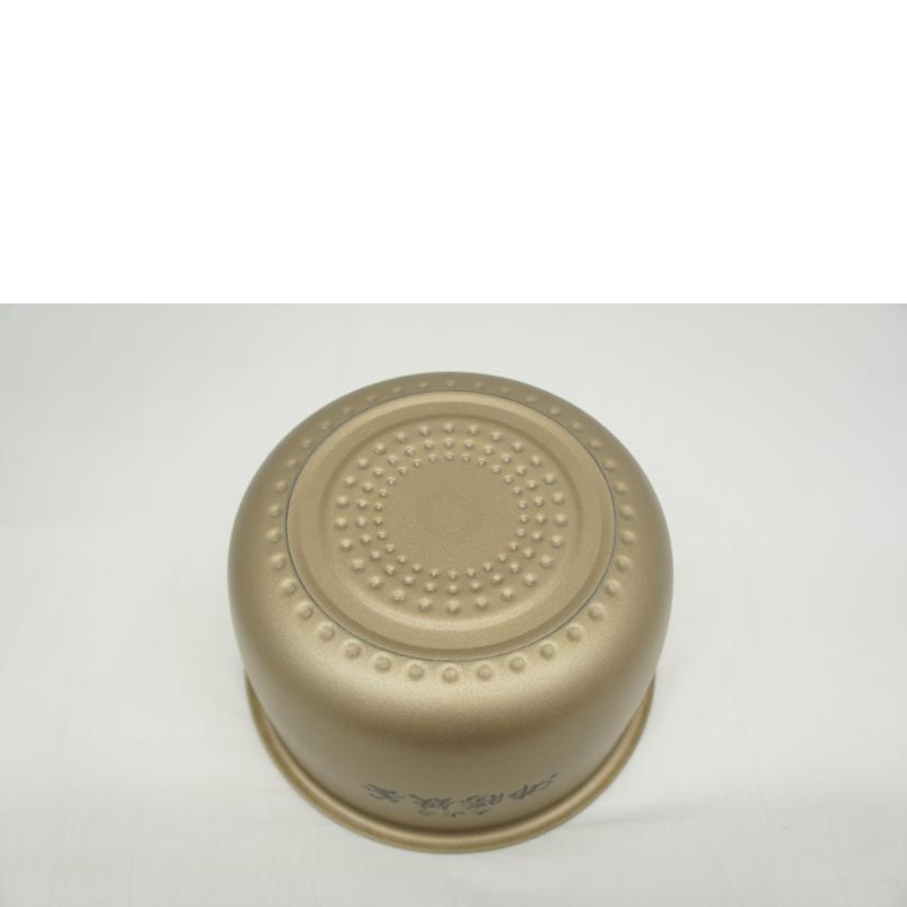 HITACHI 日立/IHジャー炊飯器 5.5合炊き/RZ-V100CM/W//0002277/ABランク/05