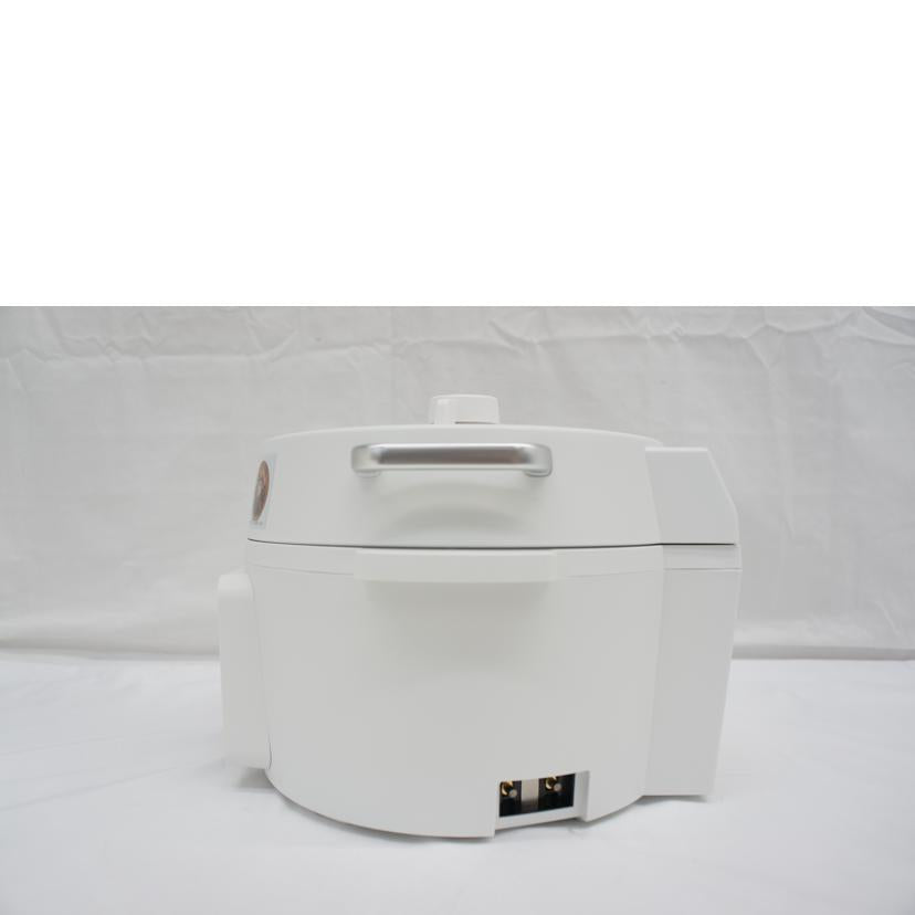 IRIS OHYAMA アイリスオーヤマ/電気圧力鍋 2.2L/PC-MA2//200210416/SAランク/05