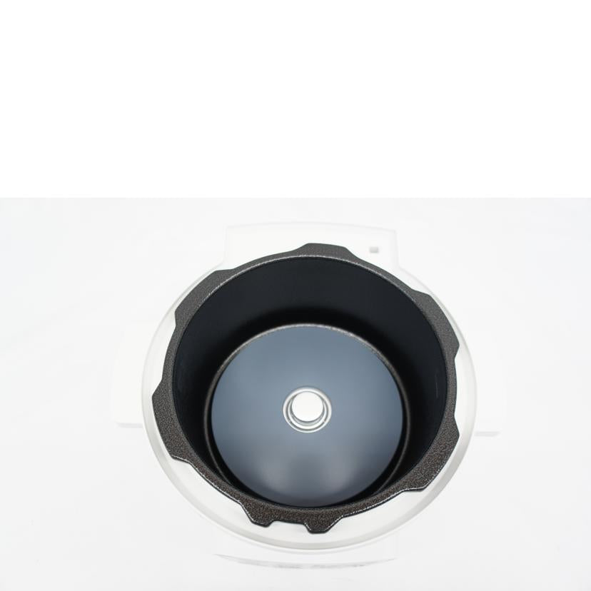 IRIS OHYAMA アイリスオーヤマ/電気圧力鍋 2.2L/PC-MA2//200210416/SAランク/05