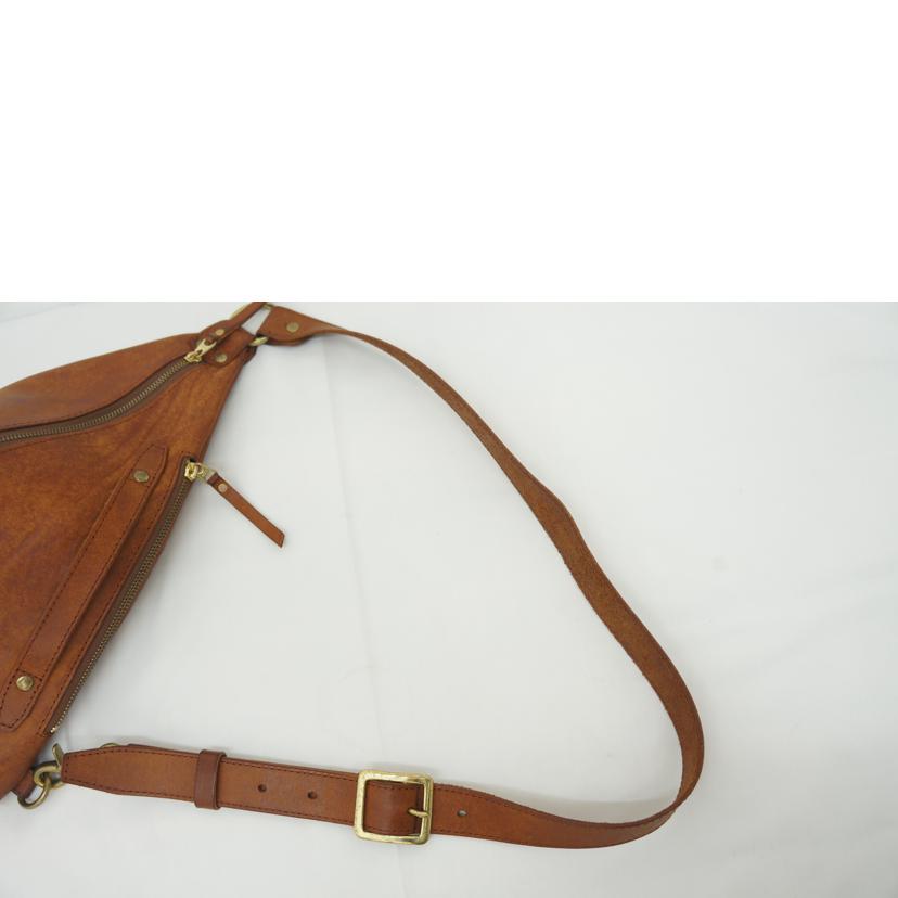 RYU リュウ/デルタパックワンショルダー/R08-1-110//Aランク/09