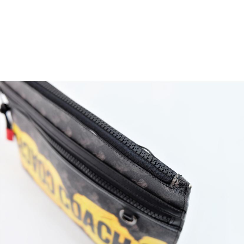COACH コーチ/PVCクラッチバッグ/F84738//K19**/Bランク/71