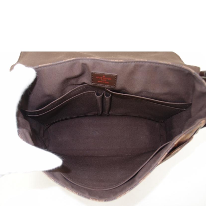 LOUIS VUITTON ルイヴィトン ルイ・ヴィトン ビトン 市松模様 ブラウン 茶 ショルダーバッグ メンズ レディース 定番 人気 LV 斜め掛け 肩がけ/ディストリクトMM/ダミエ・エベヌ/N41212//CA4***/ABランク/69