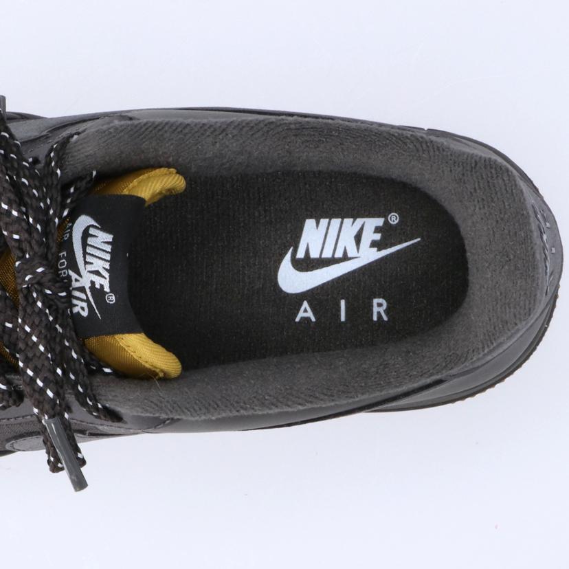 NIKE ナイキ/AIR FOCE 1 '07 LV8/FB8877-200//Aランク/05