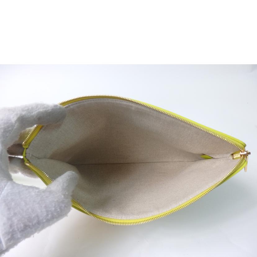 CELINE セリーヌ/ストラップ付ロゴクラッチバッグ/ポーチ/Anis/10E632ECW.11AN//U-IE-0262/SAランク/84