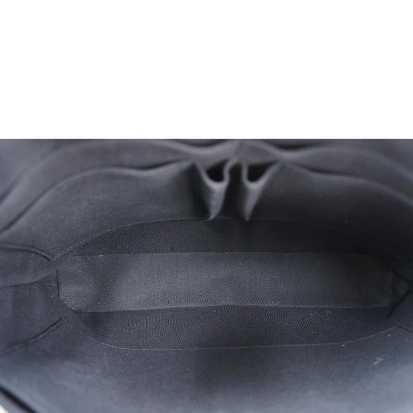 LV ルイヴィトン/グリゴリ・メッセンジャーMM/タイガ/アルドワーズ/M30207//DR1176/ABランク/67