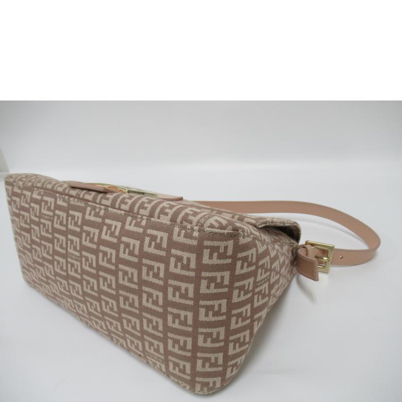 FENDI/ショルダーバッグ/ズッカ柄/8BR001//ABランク/63