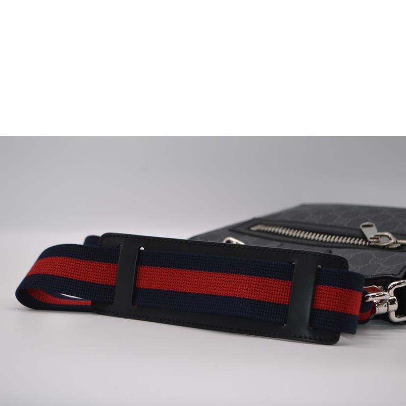 GUCCI グッチ/GGスプリームスモールメッセンジャーバッグ/523599//001***/Aランク/89