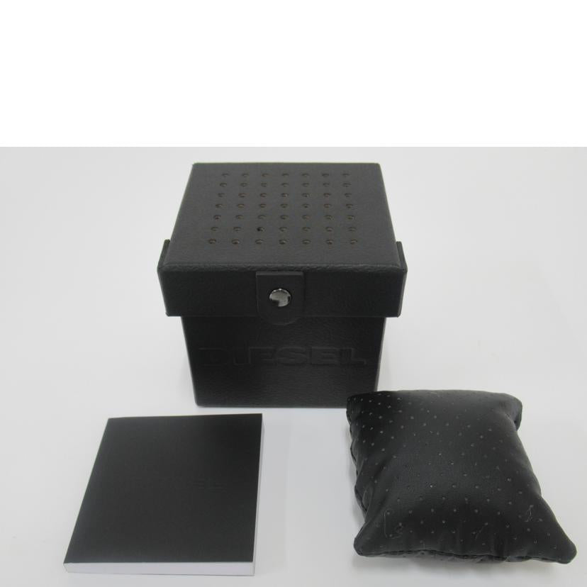 DIESEL ディーゼル/メンズウォッチ/メガチーフ/クォーツ/DZ-4551//742101/ABランク/63