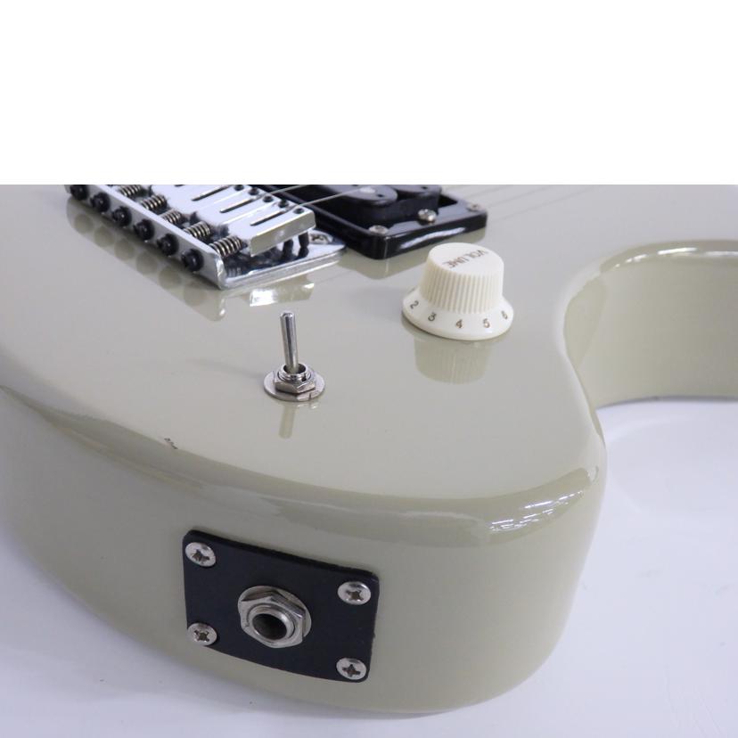 FERNANDES フェルナンデス/アンプ内蔵エレキギター/ZO-3//Cランク/83