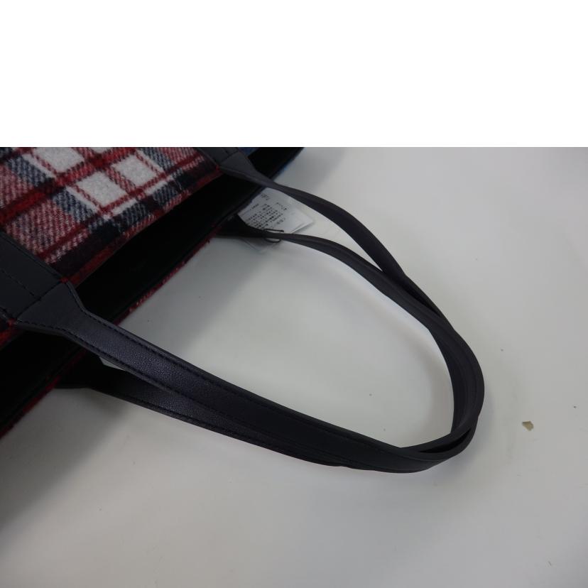 tommy hilfiger トミーヒルフィガー/トミーフィルフィガー トートバッグ//Sランク/84