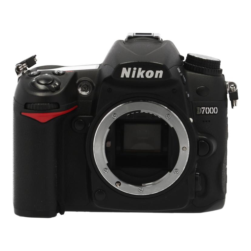 Nikon D7000ボディ＋ ジャンクレンズ(16-85mm)付