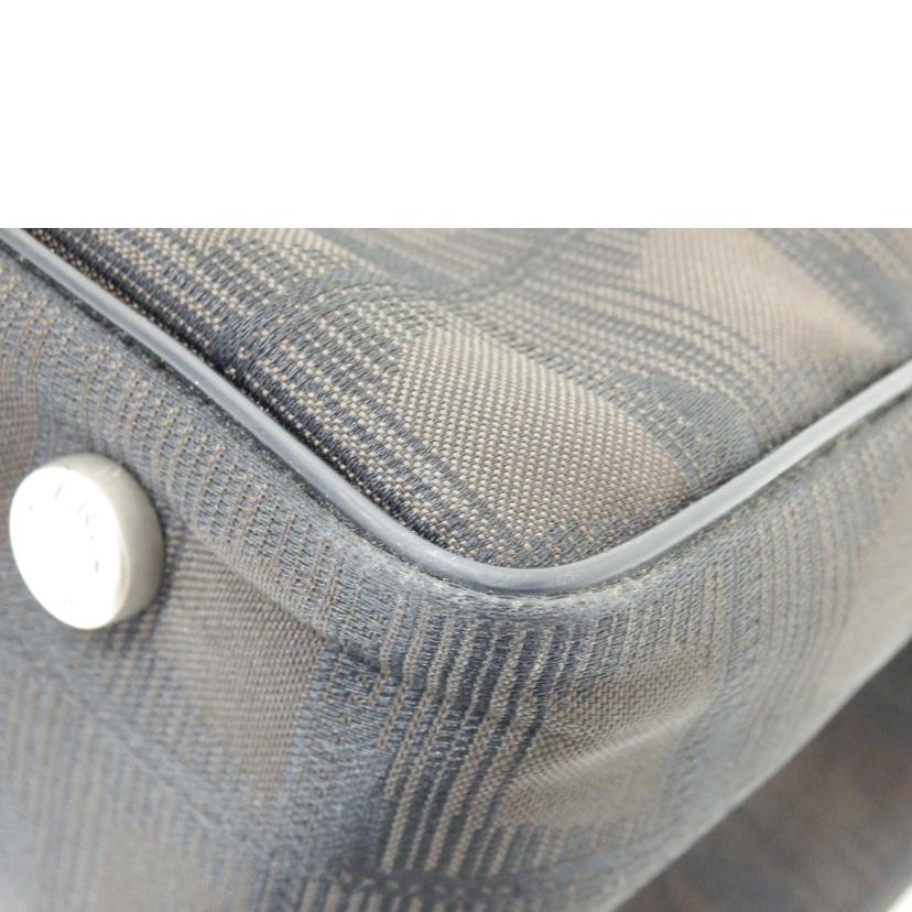 CHANEL シャネル/ニュートラベルライントートPM//9250464/ABランク/88