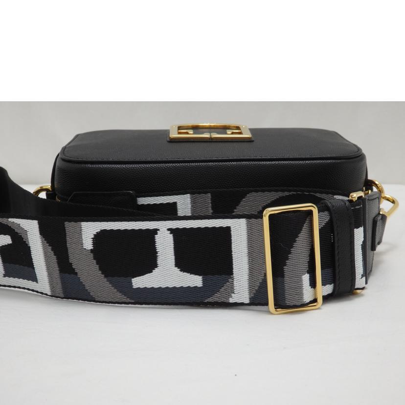 FURLA フルラ/BRAVA MINI CROSSBODY/F7815//SAランク/85