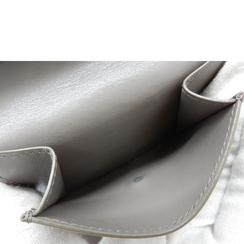 CELINE セリーヌ/スモールトリフォールドウォレット/グレインドレザー/ペブル/10B573BEL.10BL//ABランク/02