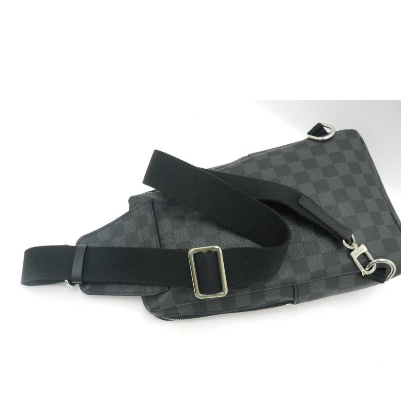 LOUIS VUITTON ルイヴィトン ボディバッグ 市松模様 ブラック/アヴェニュースリングバッグ/ダミエ/グラフィット/N41719//MB3118/Aランク/69