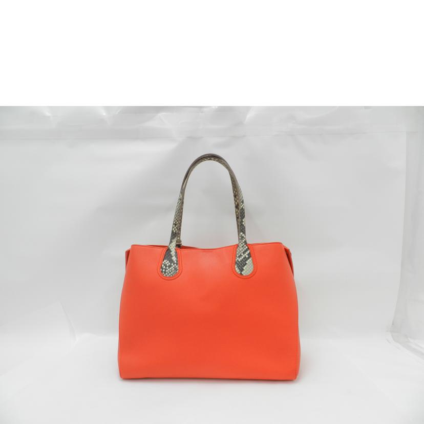 C.Dior クリスチャンディオール 赤 トート レディース/アディクトトート/レッド//Aランク/69