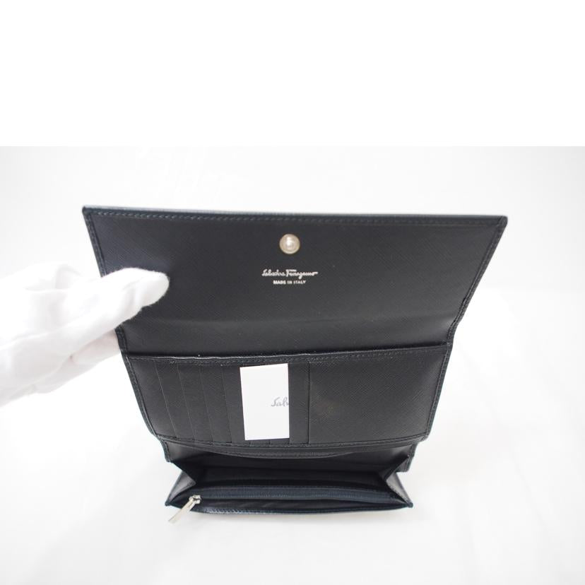 Ferragamo Ferragamo/レザー3つ折り長財布/黒/KI-22 A953//Aランク/78