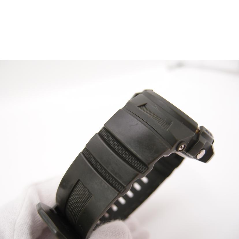 CASIO カシオ 腕時計 MULTIBAND6 グリーン×ゴールド/G-SHOCK/デジアナ/電波ソーラー/AWG-M100A-3AJF//004A101B/Bランク/69