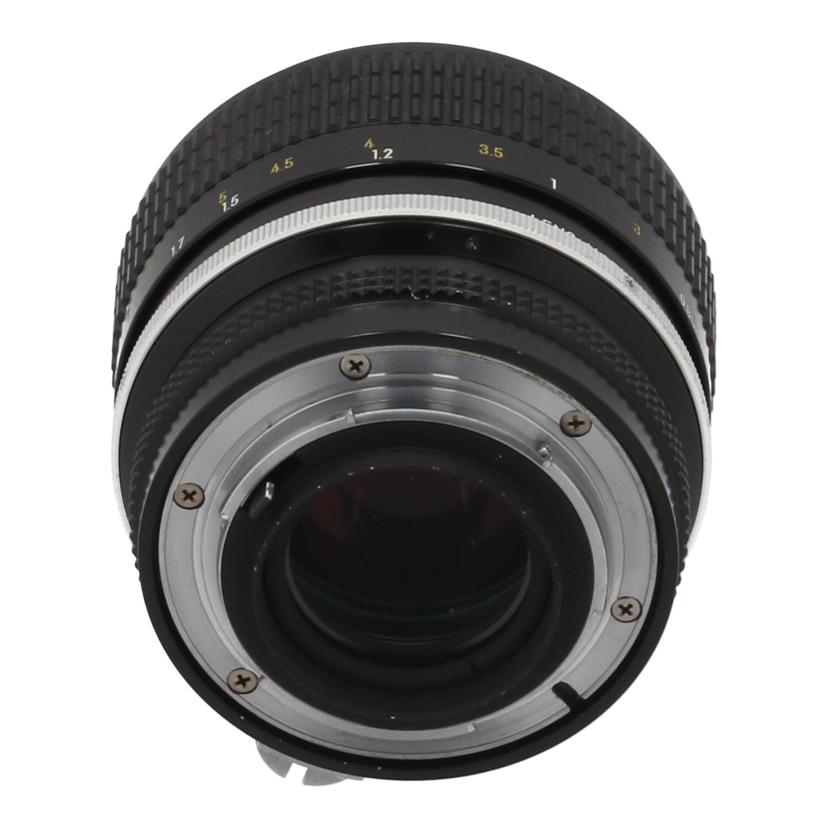 Nikon ニコン/交換レンズ/85mm/New Nikkor 85mm F1.8//413032/Cランク/09