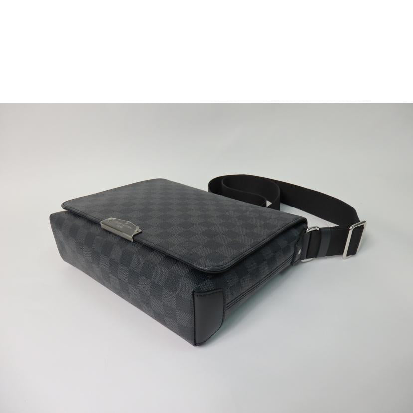 LV ルイヴィトン/ディストリクトPM NV2/ダミエ・グラフィット/N40349 //FRID/SAランク/84