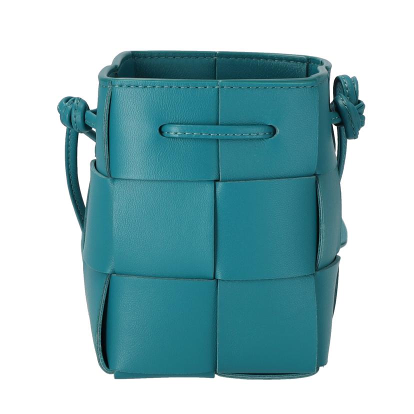 BOTTEGA VENETA ボッテガヴェネタ/カセットミニクロスボディバケットバッグ/680217//Aランク/75