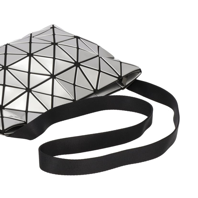 ISSEY MIYAKE イッセイミヤケ/BAOBAOショルダーバッグBB71-AG054//Bランク/82