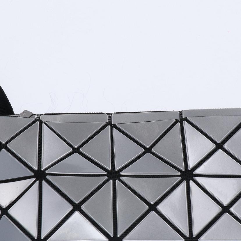 ISSEY MIYAKE イッセイミヤケ/BAOBAOショルダーバッグBB71-AG054//Bランク/82