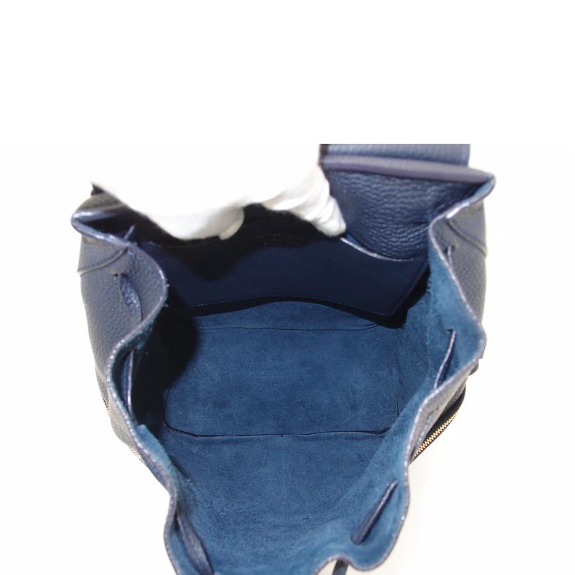 Ferragamo フェラガモ リュック レザー 紺 ガンチーニ レディース/キャロルバックパック/ネイビー/AU-21 G584//Aランク/69