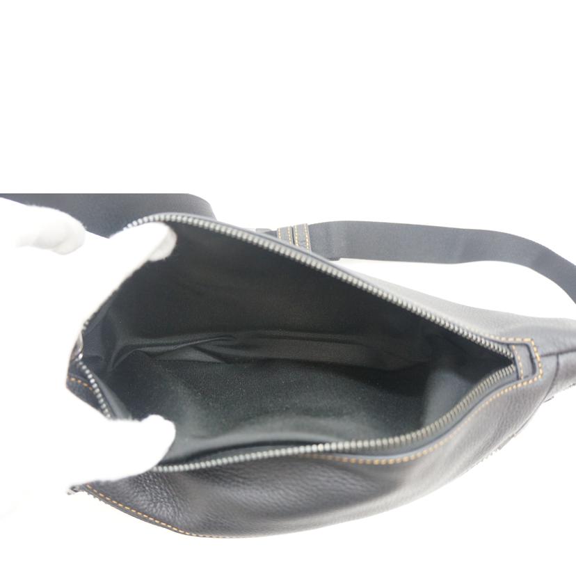 COACH コーチ/ボディバッグ/CC122//F2257/Aランク/09