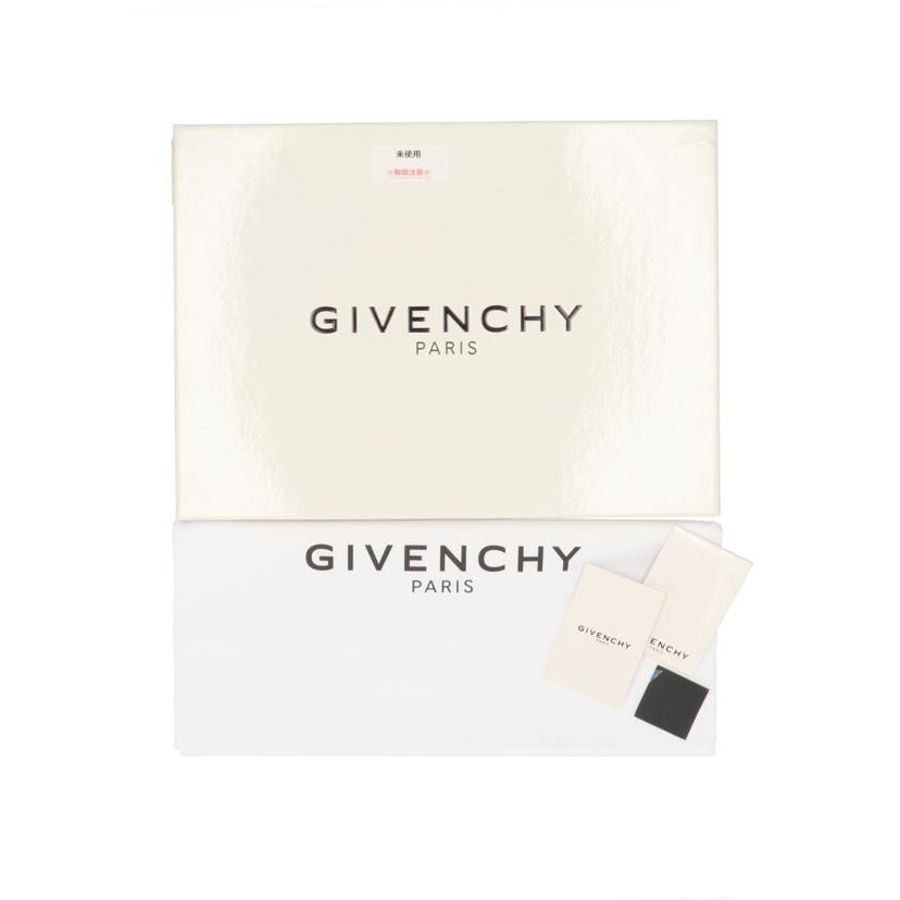 GIVENCHY ジベンシー/GIVENCHY クラッチバッグ/黒/未使用//SAランク/75