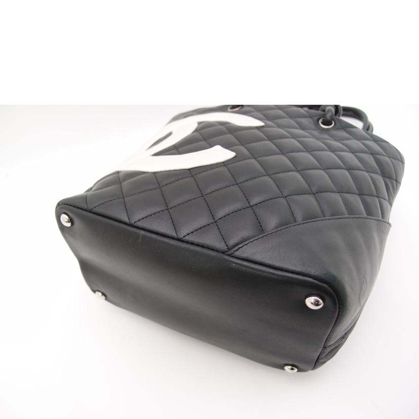 CHANEL シャネル 黒 白 ハンド 肩掛け レディース/カンボンラインミディアムトート/ブラック/A25167//9672632/ABランク/69