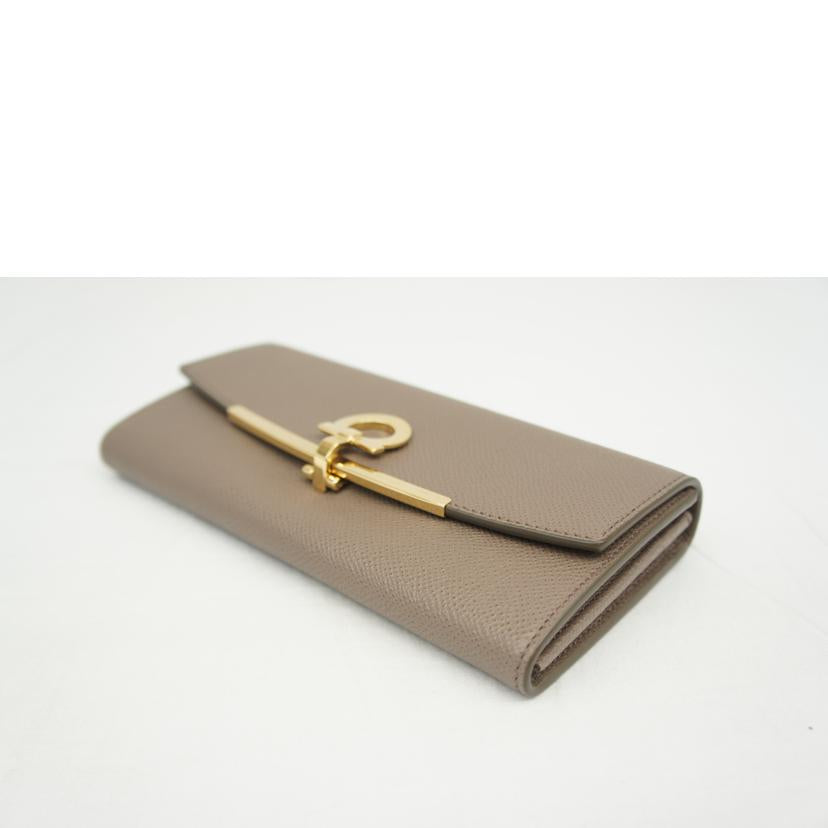 Salvatore Ferragamo サルヴァトーレ・フェラガモ/ガンチーーノクリップグレージュ長財布/22-D150//0714922/Aランク/05