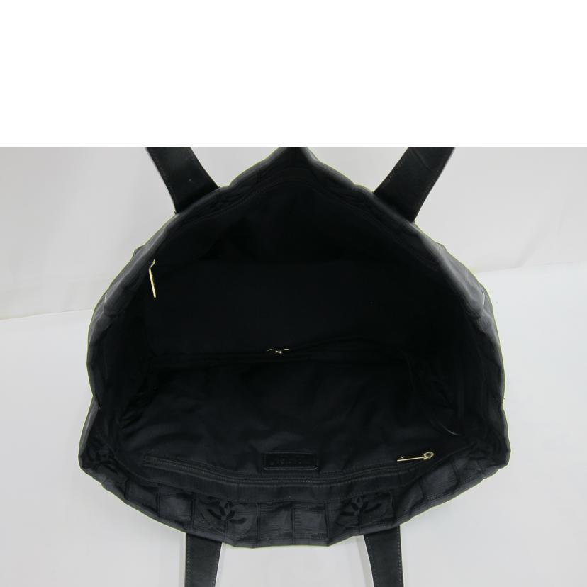 CHANEL シャネル/ニュートラベルライントート//8890993/Bランク/82