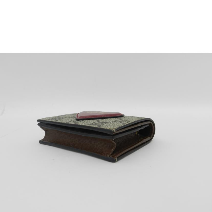GUCCI グッチ 二つ折り財布 レディース/GGスプリームハートモチーフコンパクト財布/グレー/648848//0416/SAランク/69