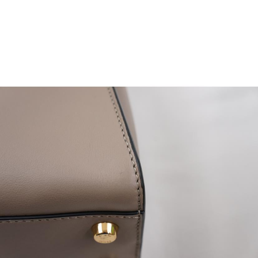 FENDI フェンディ/ピーカブー 2WAYハンド/8BN302-SMQ-218-10429//ABランク/67