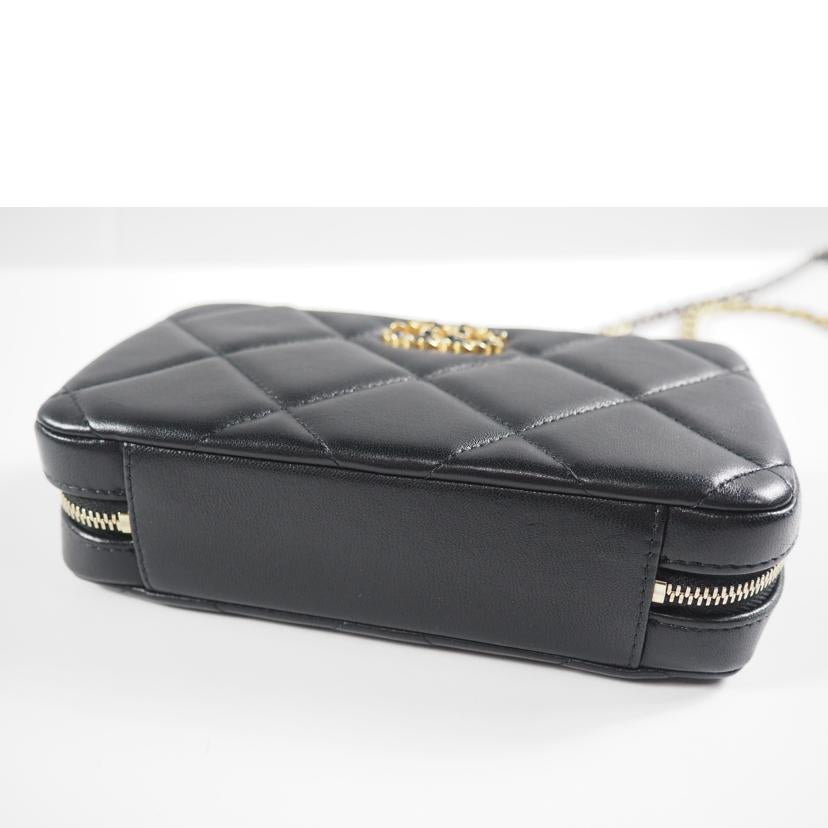CHANEL シャネル/チェーンショルダー/19マキシマトラッセ ラムスキン/黒/AP2728//320*****/ABランク/79